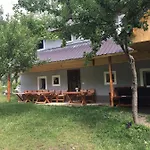 Bujtina Sherifaj * Valbone