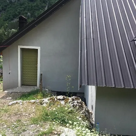 Bujtina Sherifaj