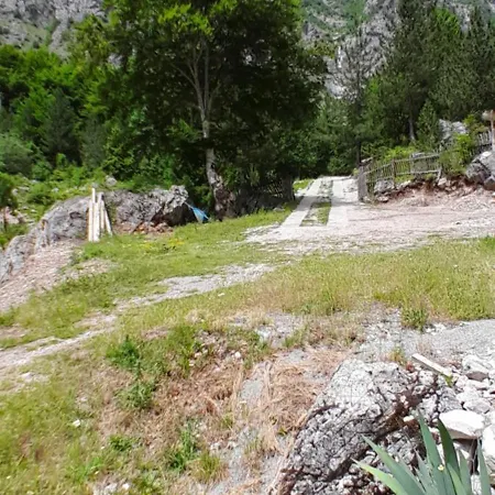 بيت ريفي Bujtina Sherifaj