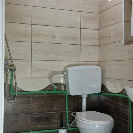 Bujtina Sherifaj * Valbona