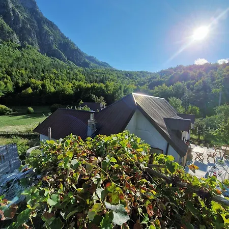 Locanda Bujtina Sherifaj Valbona