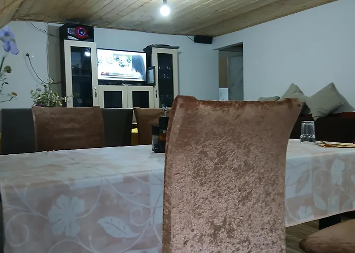 Bujtina Sherifaj Estalagem Valbonne