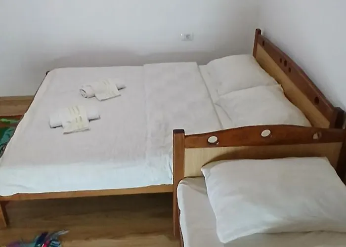 Estalagem Bujtina Sherifaj *