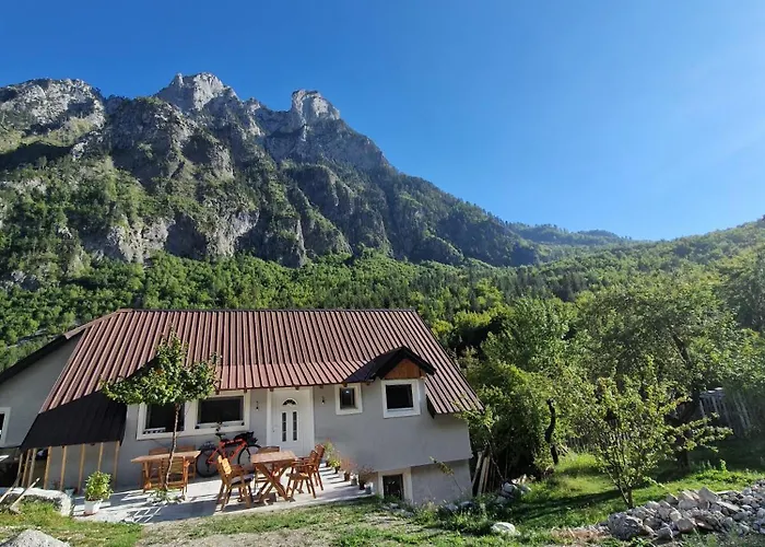 Bujtina Sherifaj